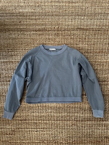 Ayma Active Sweatshirt