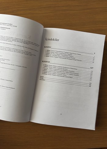 Karma Yöntem Araştırmalarının Temelleri Kitabı - Görsel 3