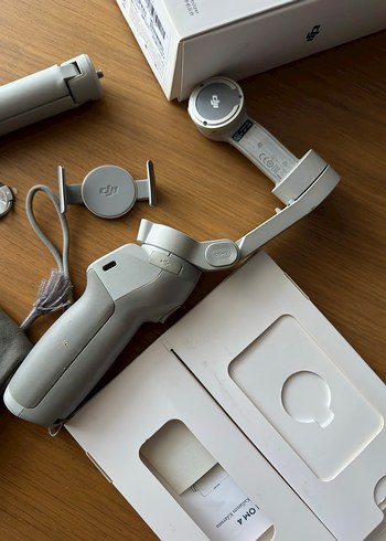DJI OM 4 Gimbal ve Tripod Seti - Görsel 6