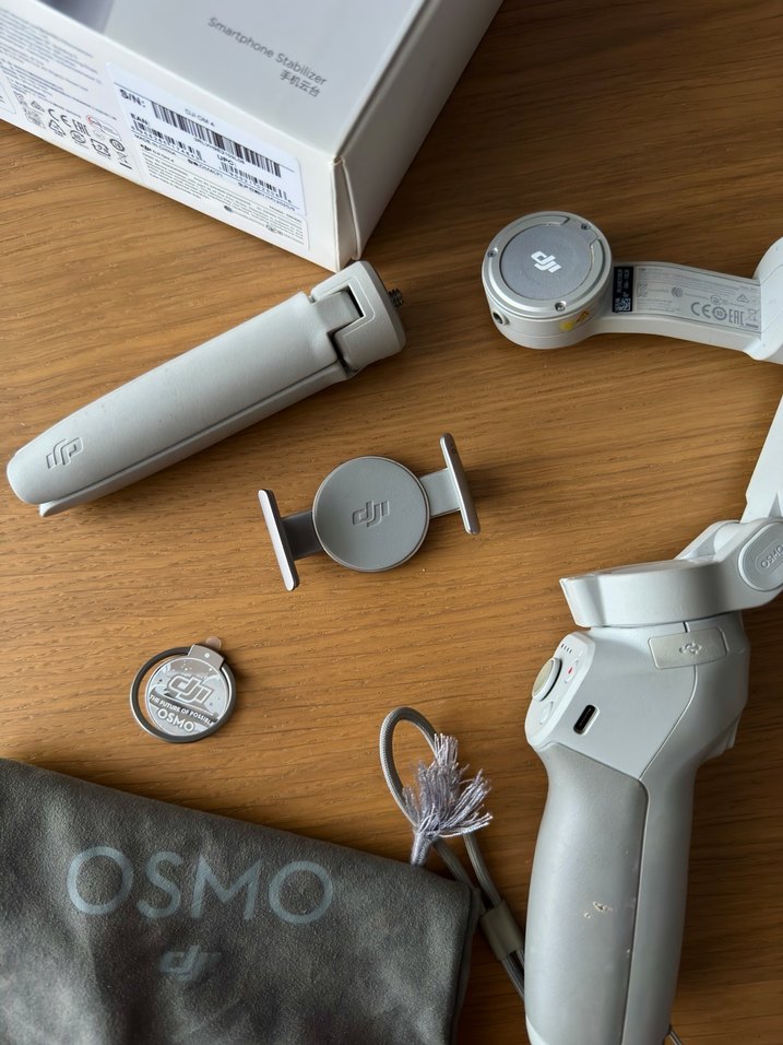 DJI OM 4 Gimbal ve Tripod Seti - Görsel 3