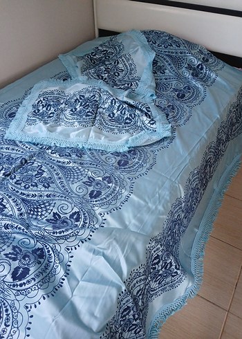 Nakışlı Pastel Mavi Yatak Örtüsü - Görsel 7