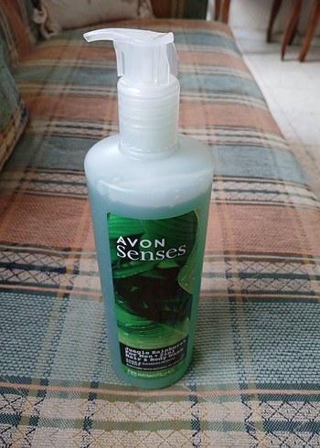 Avon Senses Duş Jeli