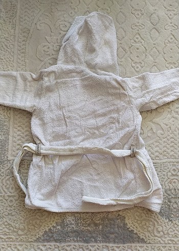 Kapüşonlu Erkek Çocuk Beyaz Nakışlı Bornoz - Görsel 7