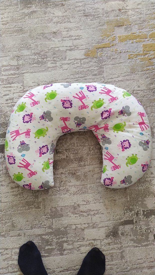 Renkli Desenli Emzirme ve Hamile Yastığı - Görsel 4