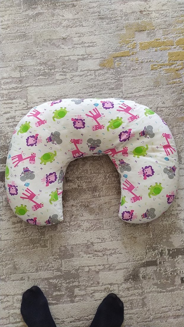 Renkli Desenli Emzirme ve Hamile Yastığı - Görsel 2