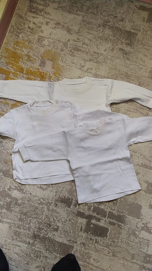 Bebek ve Çocuk Beyaz İçlik Üstleri 3 tane - Görsel 3
