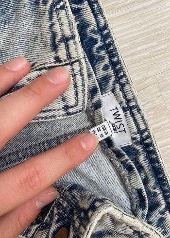 Twist Düğmeli Gri Batik Desenli Kadın Kot Pantolon