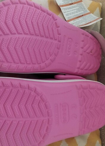 33 Beden pembe Renk Crocs 33-35