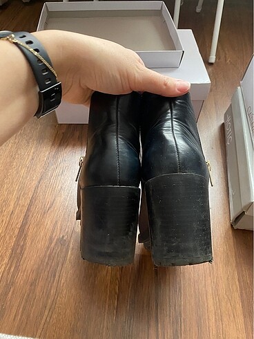 40 Beden gri Renk Zara botie