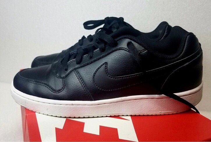 Nike Ebornon Low