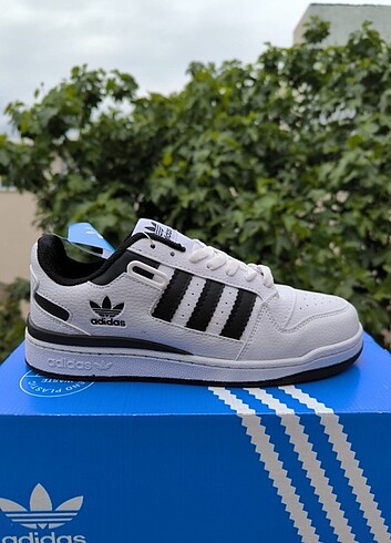 Adidas Forum Low 