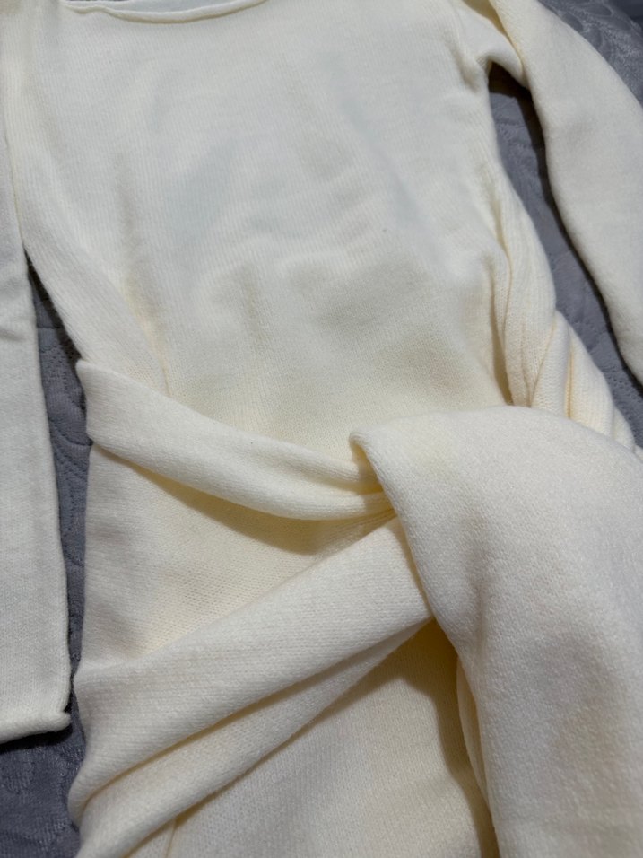 Belden bağlamalı triko elbise - Görsel 3