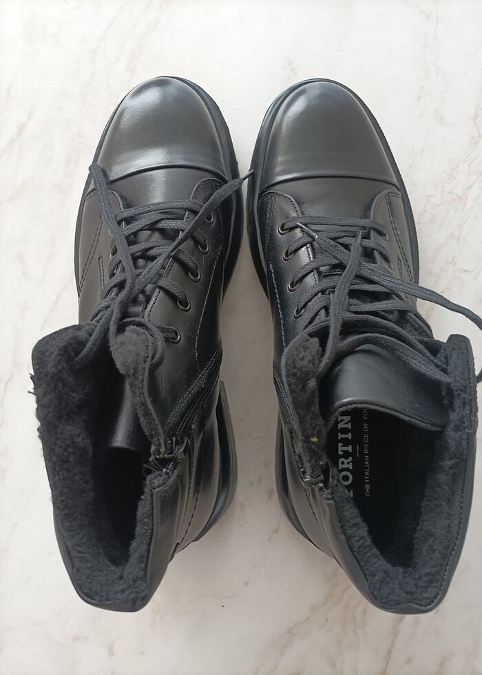 Franco Fortini Bağcıklı Bot - Görsel 5