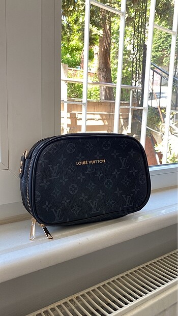 Louis Vuitton Canta