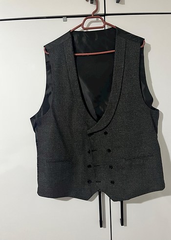 Gri Düğmeli Erkek Takım Elbise - Görsel 8