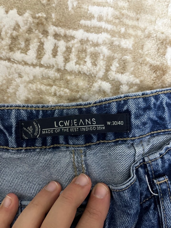 Kadın Mavi Kemerli Midi Boy Denim Pantolon - Görsel 3