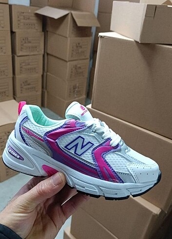 New Balance New Balance 31-35 numara çocuk ayakkabısı Pembe Beyaz