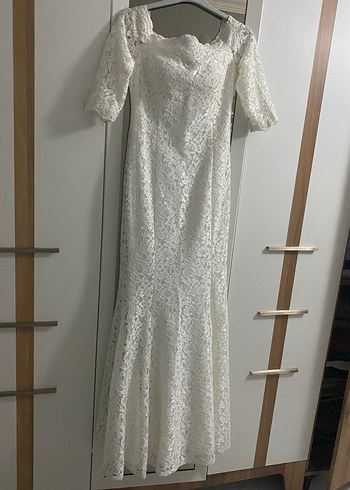 Dantel İşlemeli Beyaz Uzun Nişan Nikah Elbisesi