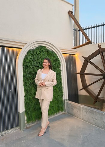 38 Beden Dantel Detaylı Sarı Kadın Uzun Blazer