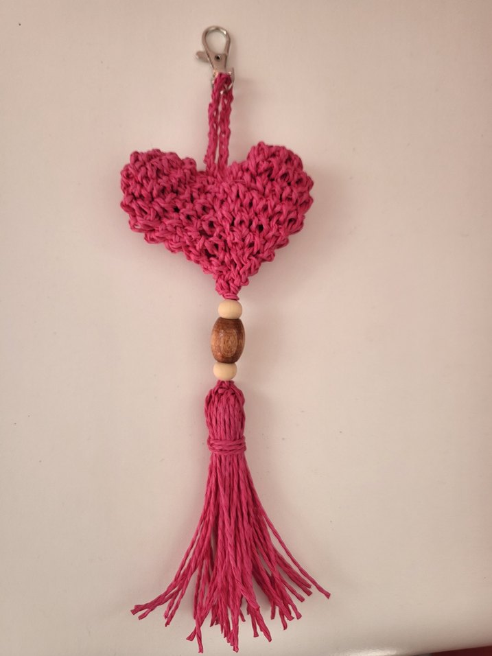 kağıt ipten çanta aksesuarı charmı kalp figürlü - Görsel 3
