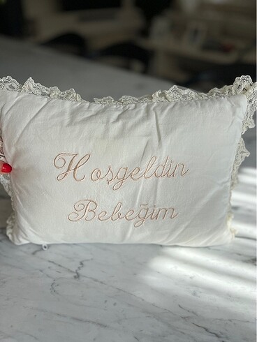 BabyJem Hoşgeldin bebeğim nakışlı bebek yastığı