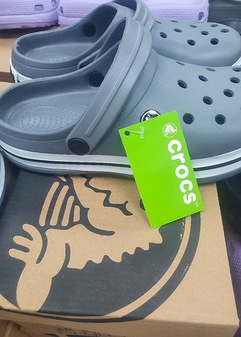 Crocs Erkek Gri Kaydırmaz Terlik