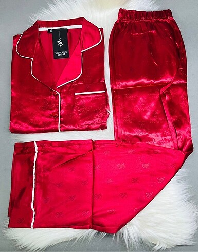 Pijama takımı