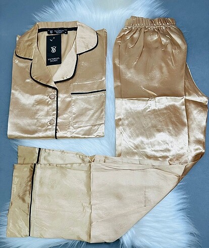 Pijama takımı