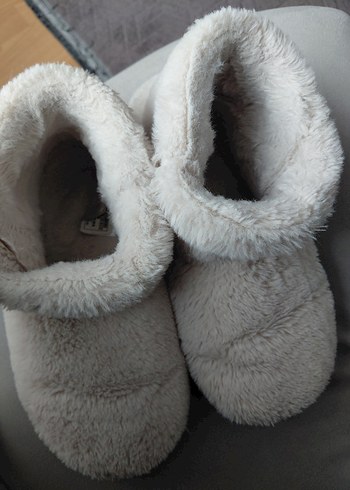 Kızlar için bej panduf - Görsel 2