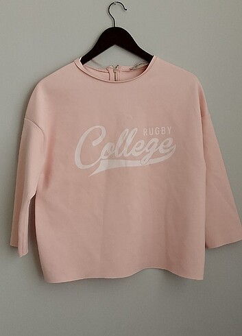 pull and bear sweatshirt