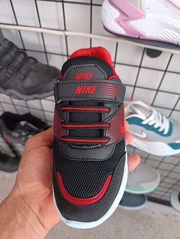 33 Beden siyah Renk Çocuk Spor Ayakkabı
