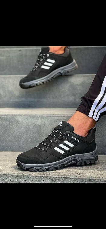 Adidas Erkek Spor Ayakkabı
