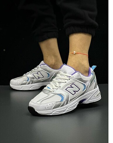 New Balance Kadın Spor Ayakkabı