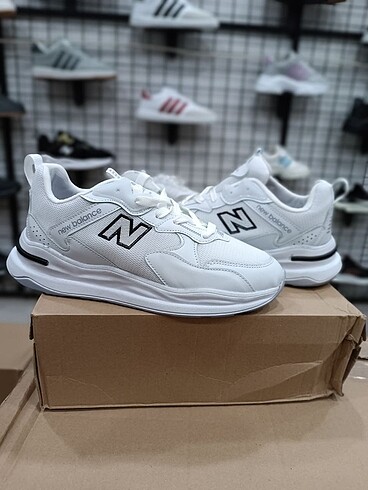 New Balance Erkek Spor Ayakkabı