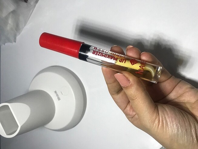 Dudak dolgunlaştırıcı - Görsel 2