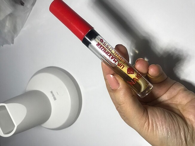 Dudak dolgunlaştırıcı - Görsel 3