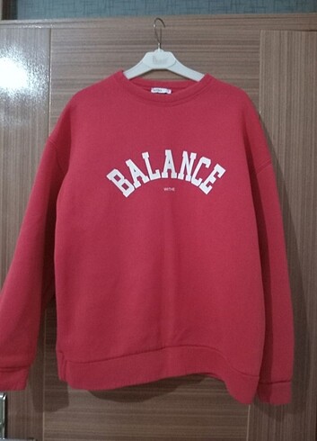 Kırmızı sweatshirt 