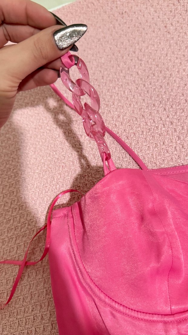 Askı detaylı mini saten elbise - Görsel 4