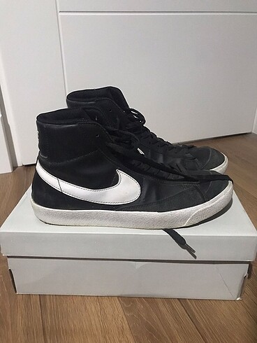 Nike spor ayakkabı