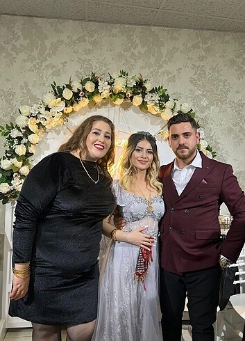 Diğer Nişan elbisesi
