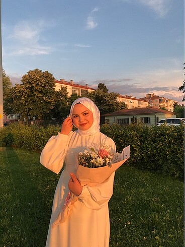 38 Beden Beyaz elbise