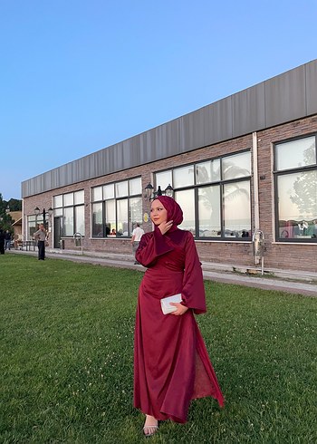 38 Beden Bordo Uzun Kollu Drapeli Abiye Elbise