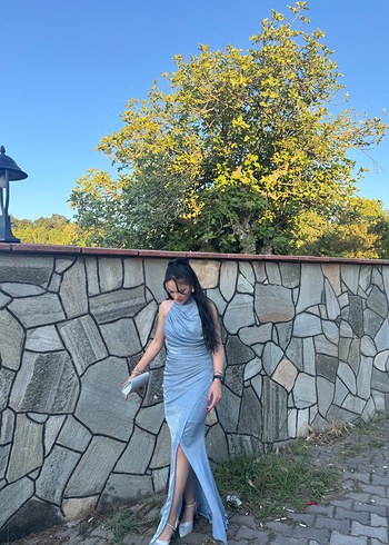 Gri Drapeli Straplez Uzun Abiye Elbise - Görsel 3