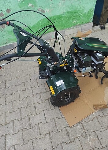 Beden yeşil Renk KAAN 250 S3 ÇAPA MAKİNESİ