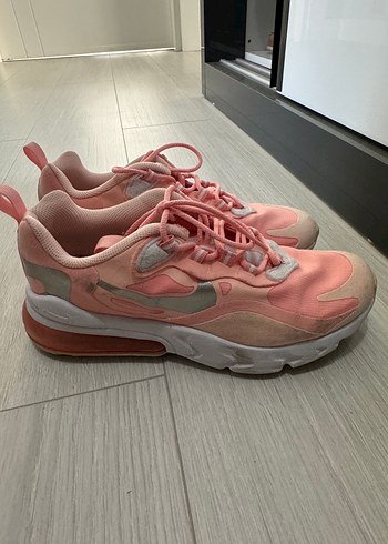 Nike Pembe Kadın Spor Ayakkabı