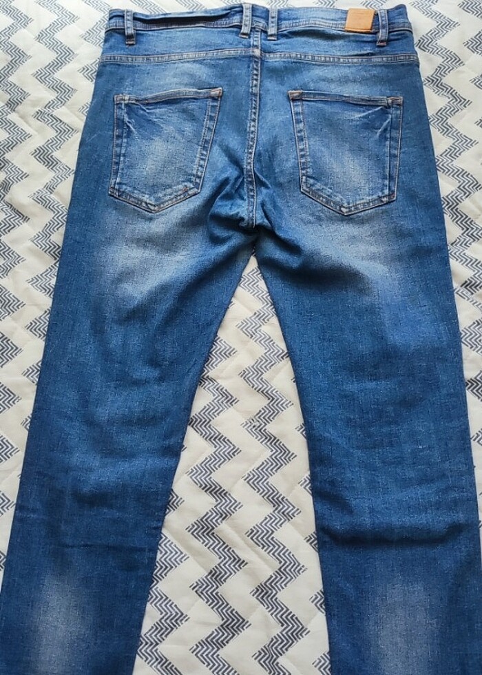 Sıfır orijinal Zara pantolon  - Görsel 2