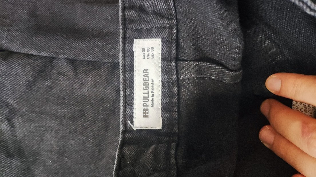 Pull&Bear Siyah Bol Kesim Kemerli Midi Kot Pantolon - Görsel 3