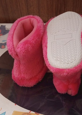 Kız Çocuk Pembe Nakışlı Ev Terliği - Görsel 2