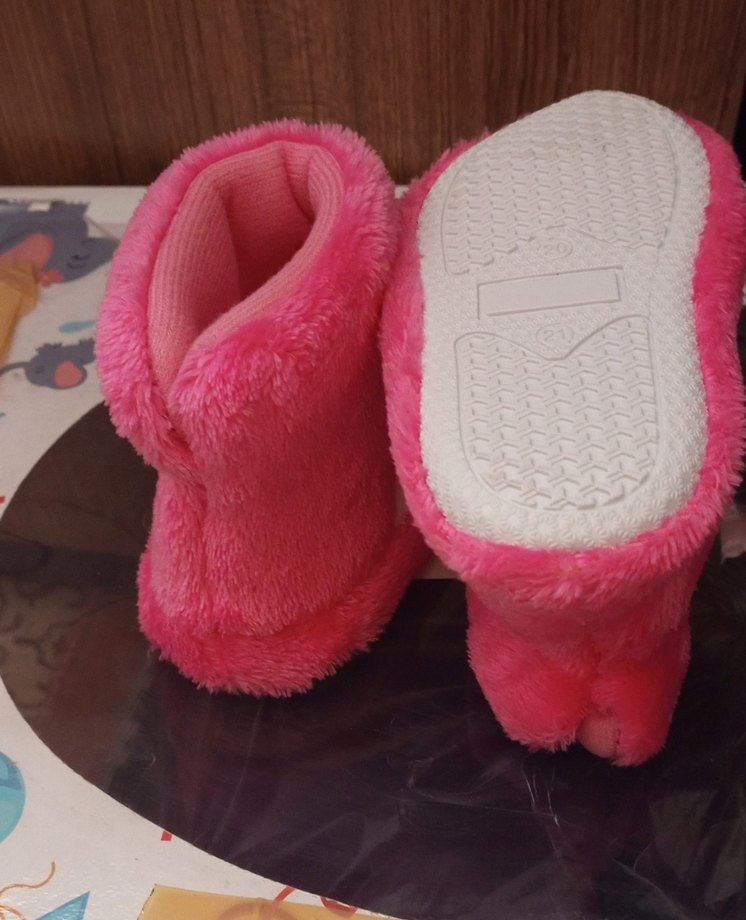 Kız Çocuk Pembe Nakışlı Ev Terliği - Görsel 2