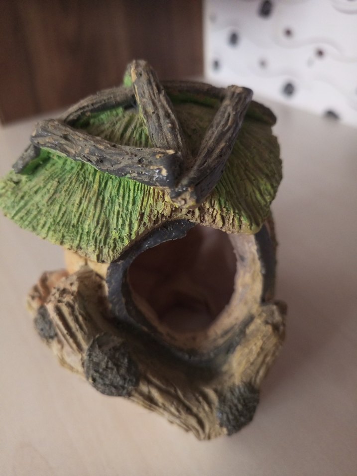 Yeşil Çatılı Dekoratif Minyatür Ev Figürü - Görsel 2